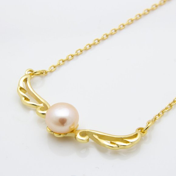 Jewelry - Beautiful Genuine Freshwater Pearl Necklace